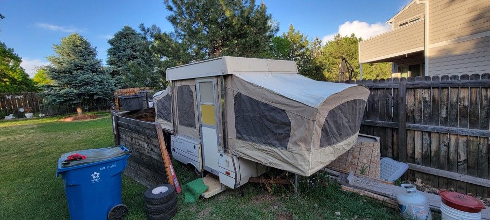 Pop Up Camper
