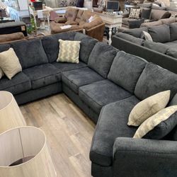 Eltmann Slate LAF Sectional /couch /Living room set