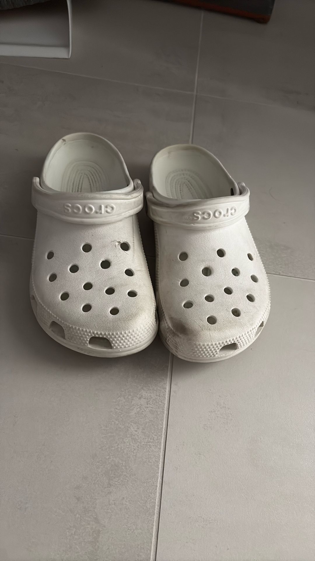 Crocs White Used Still Wearable