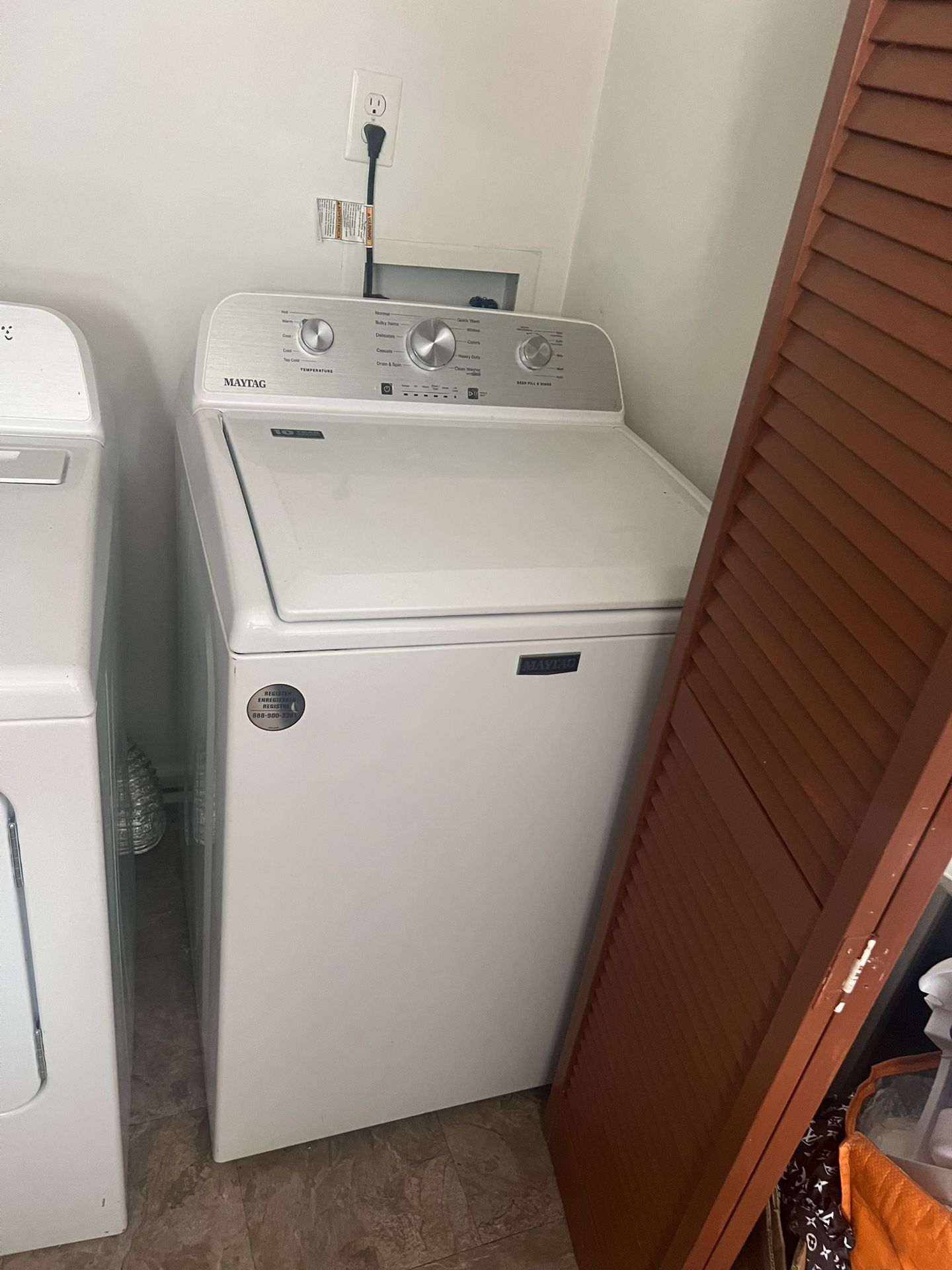 Maytag Washer & Dryer Set – Like New, 6 Months Use