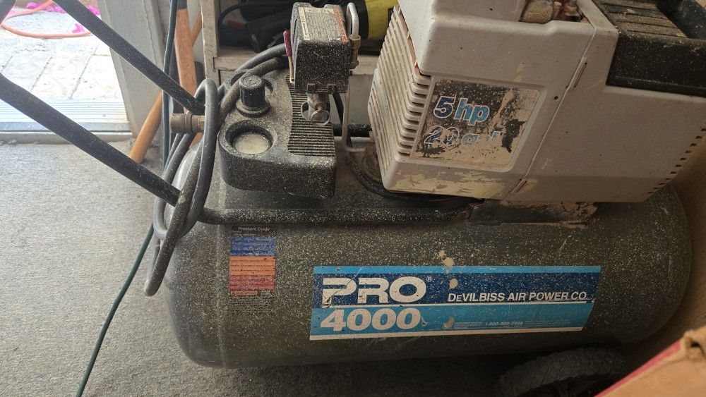 PRO
DEVILBISS AIRPOWERCC.
4000