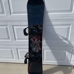 LTD Hawk 157 cm Snowboard with Lamar large size bindings