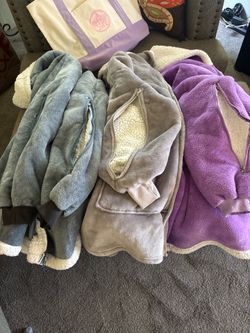 Dialysis Hoodie Jackets with ARM ZIPPERS