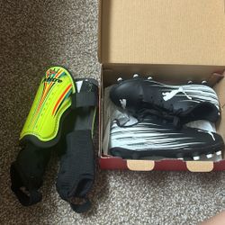 Children Cleats And Shin Guard 