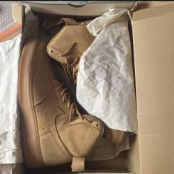 AF1 ‘07 LV8 Flax Size 9.5 $100