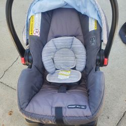 Graco Car Seat and Base