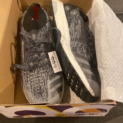 Ultra Boost Uncaged Sz 11 