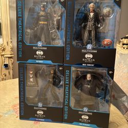 Mcfarlane Toys DC Multiverse Deluxe Theatrical Edition Batman Returns Set/Lot