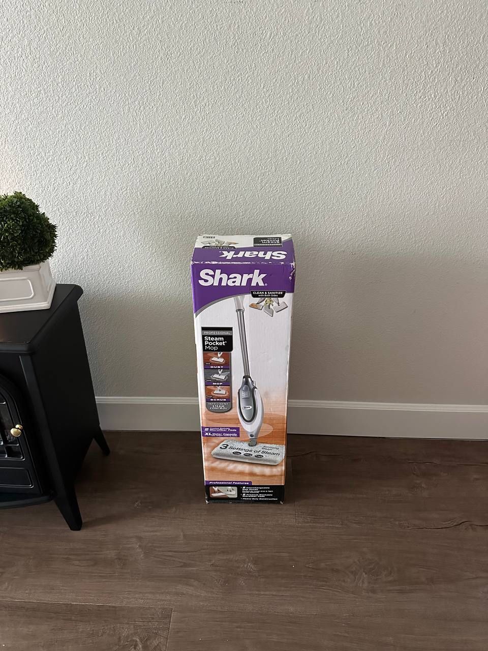 Shark Mopping Cleaner
