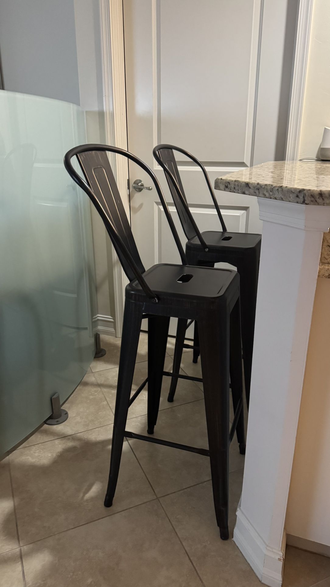 2  Barstools Island Stools Dining Chairs 30”