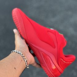 Converse SHAI 001 WINTER RED SIZE 11.5 DSWT