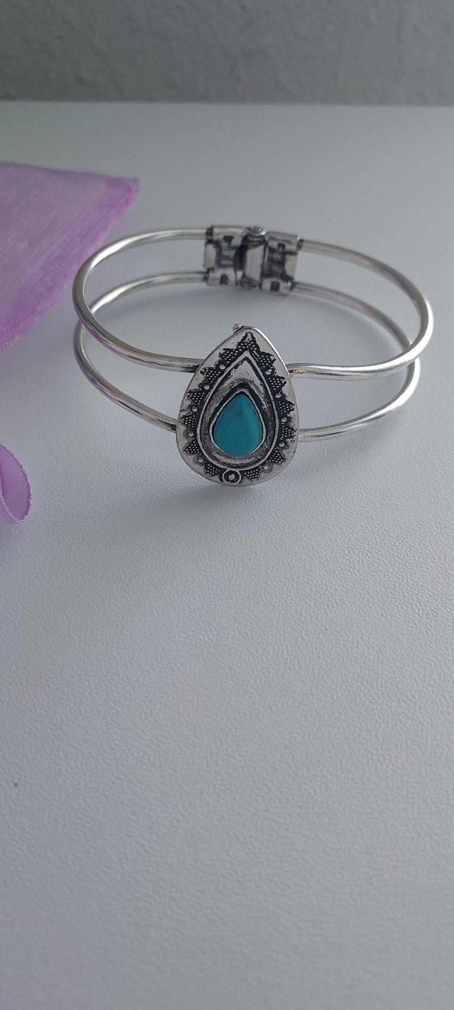 Bracelet Turquoise Colored Stone Pewter Colored Hinged Cuff