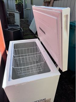 Free deep freezer (not working)