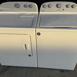 Whirlpool set washer  and dryer electric  silver panel