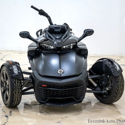 2019 Can-Am Spyder F3•	