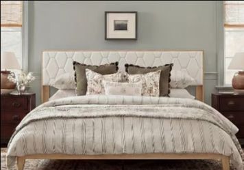 King size wooden bed frame. Brand new