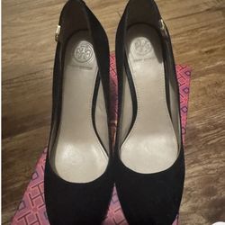 Tory Burch Black Suede Heels-Size 7