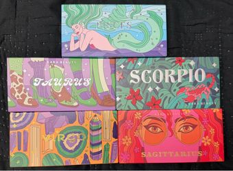 Zodiac pallets New $8 ea, 2/$15 or all for $35