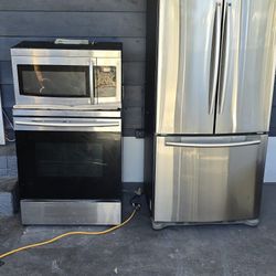 Fridge, Microwave And Stove 