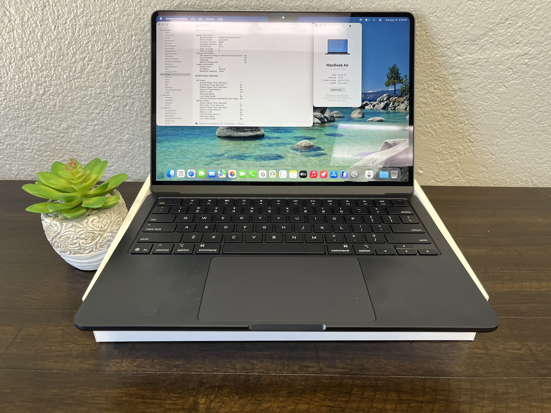 MacBook Air 13” 2025 M4 16GB 512GB SSD