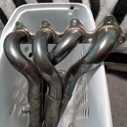 Skunk2 D series "Alpha Megapower" header 