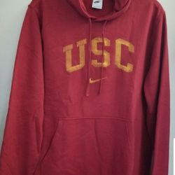NIKE CLASSIC USC TROJANS MEN'S THICK HOODIE SWEATER SIZE LARGE RED REGULAR FIT BRAND NEW WITH TAGS CHECK OUT THE REST OF MY OFFERS. 