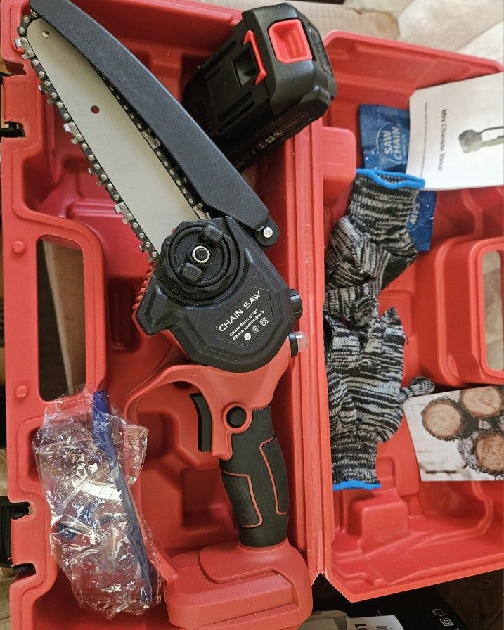 Mini Chainsaw 6 Inch