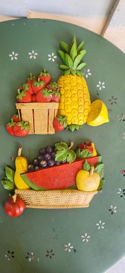 2 Vintage Homco Fruit Wall Plaques 🍍🍉
