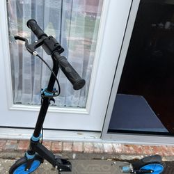 Viro Rides Sport Runner Folding Kick Scooter Black/Blue 