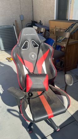 Black widow gaming chair