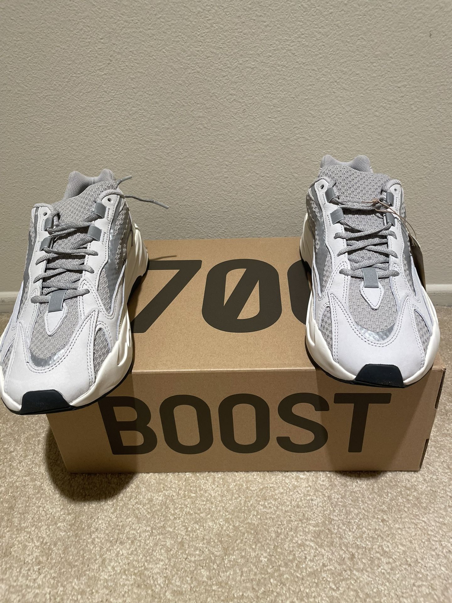 Sneakers Yeezy Static Size 12 Yeezy Boost 700v2 Static Size 12