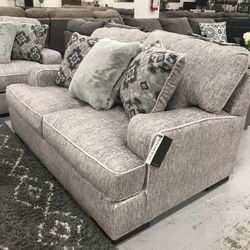 Sofa, Loveseat,Chair,Ottoman Set By Benchcraft Furniture 🌟No Needed Credit Check ⚡ $39 Down Payment with Financing
2147