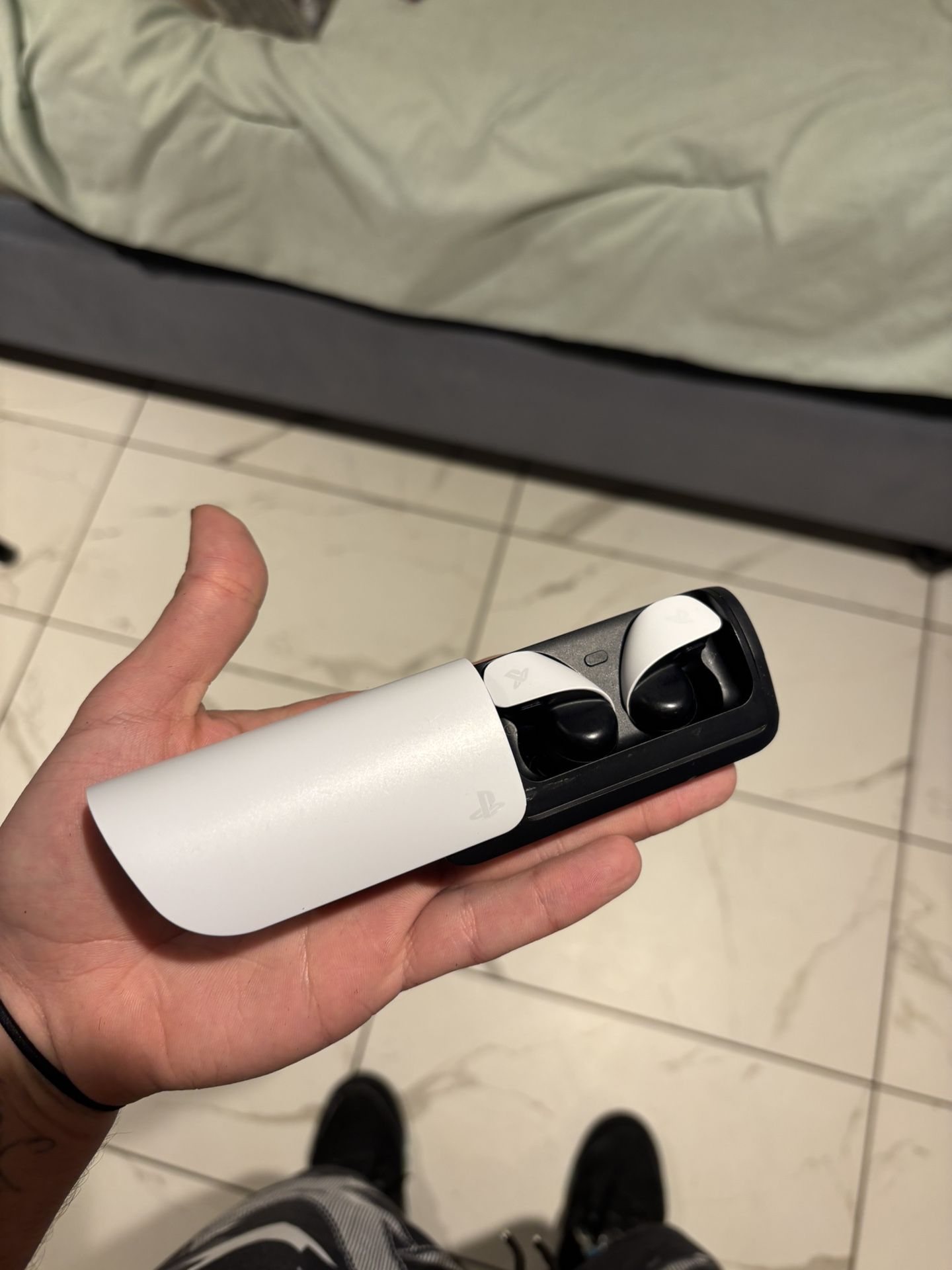Ps5 Pulse Wireless Earbuds
