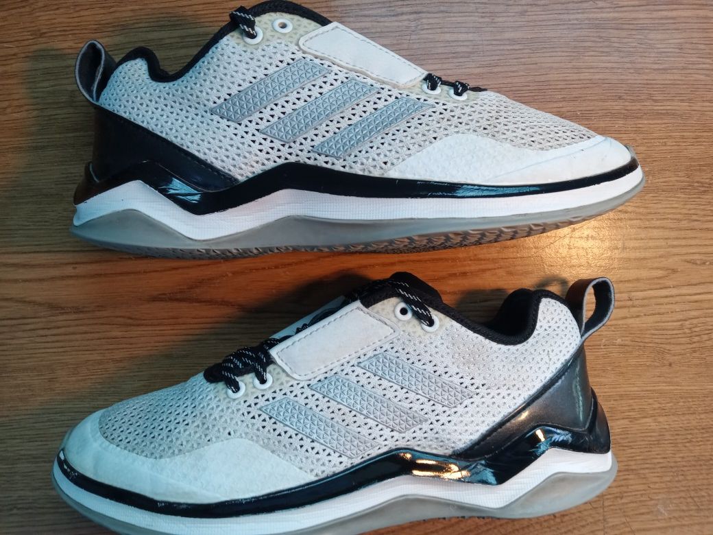 Adidas Student Boys Shoes Sz 5.5