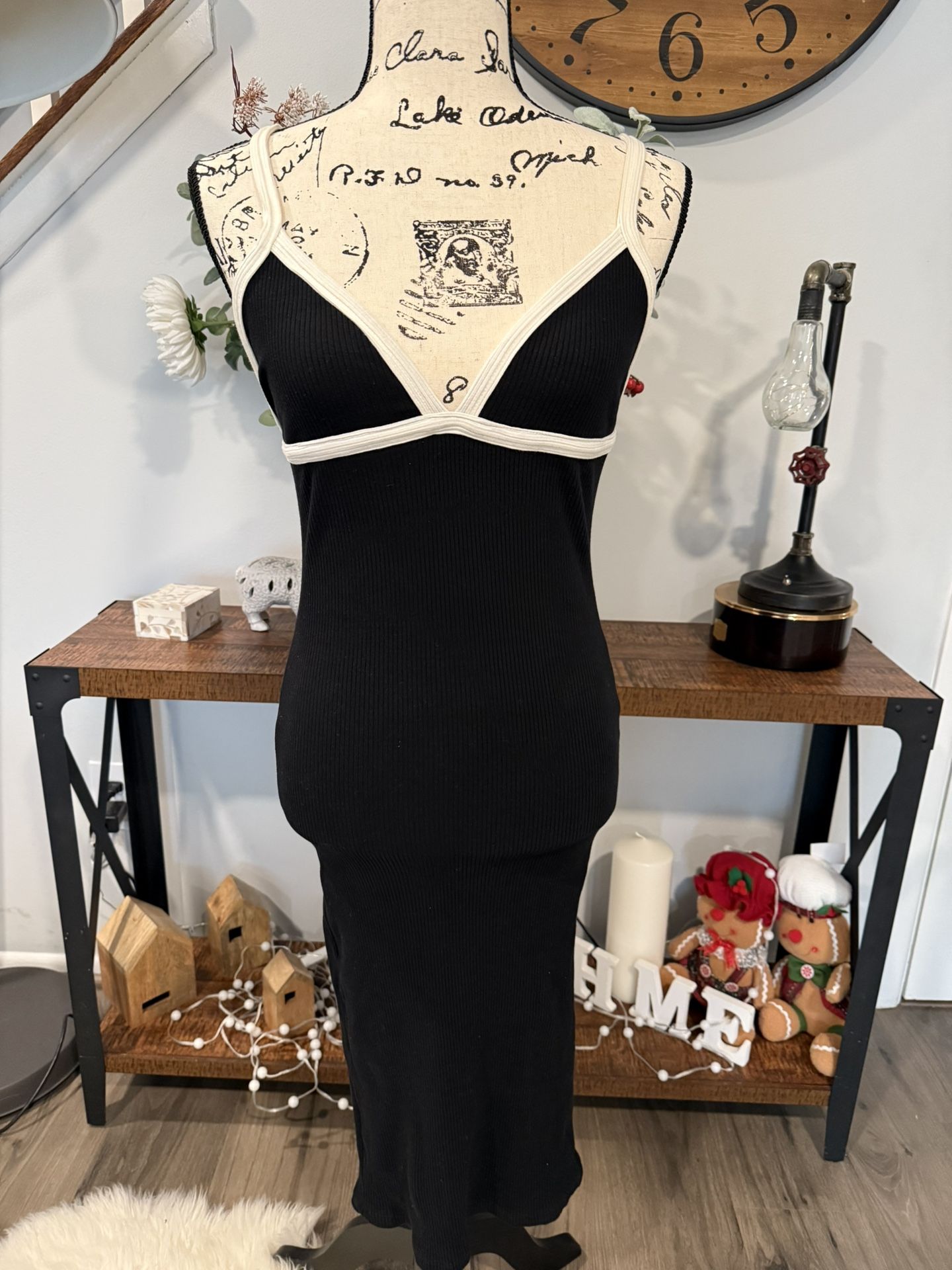 NWT Zara Black w/ White Piping Spaghetti Strap Ribbed Fitted Dress - Size S