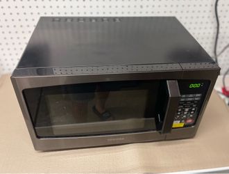 Countertop Toshiba Microwave Oven 900W Stainless Steel-Black.