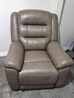 Mason Leather Power Recliner with Power Headrest – $350