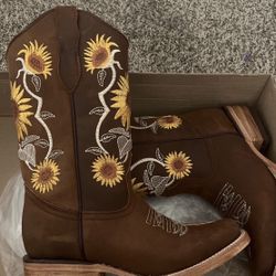 Sunflower Boots 