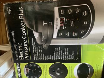 Pressure Cooker Brand New Unopen Box $40