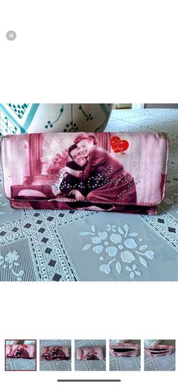I LOVE LUCY PINK VINTAGE WALLET