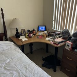 Corner Desk