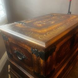 Blanket Chest/Storage