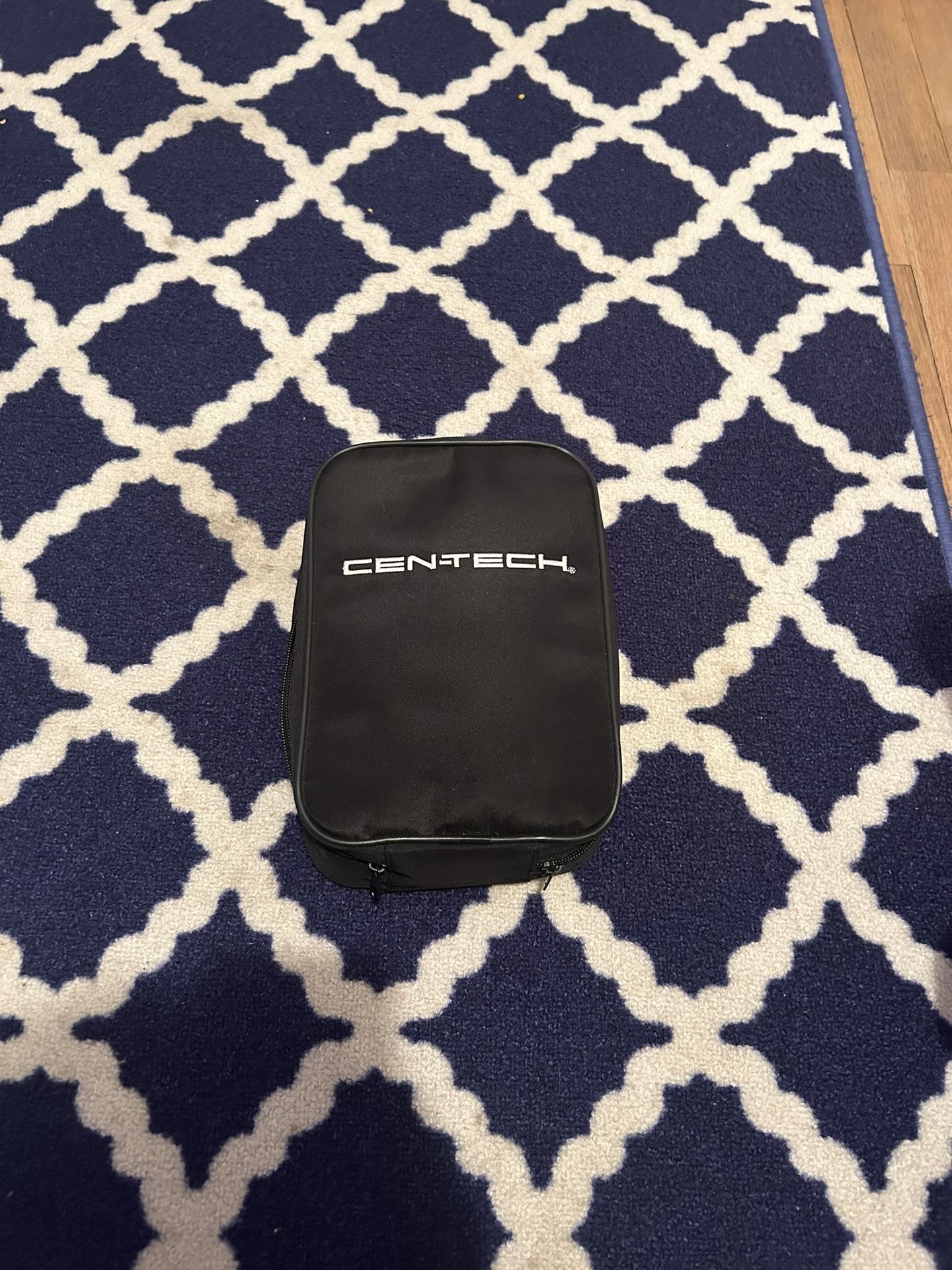 CenTech Code Reader