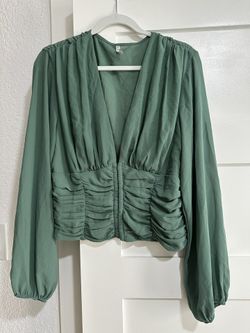 Women’s Clothes $1-$3 