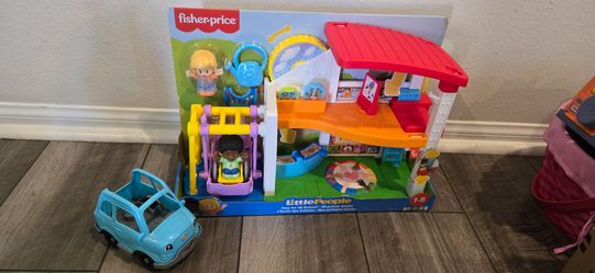 Fisher-Price Little People Play for All School