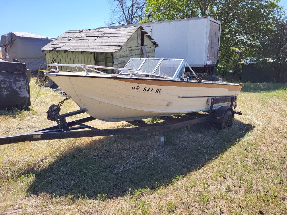 1974 Starcraft Aluminum Boat