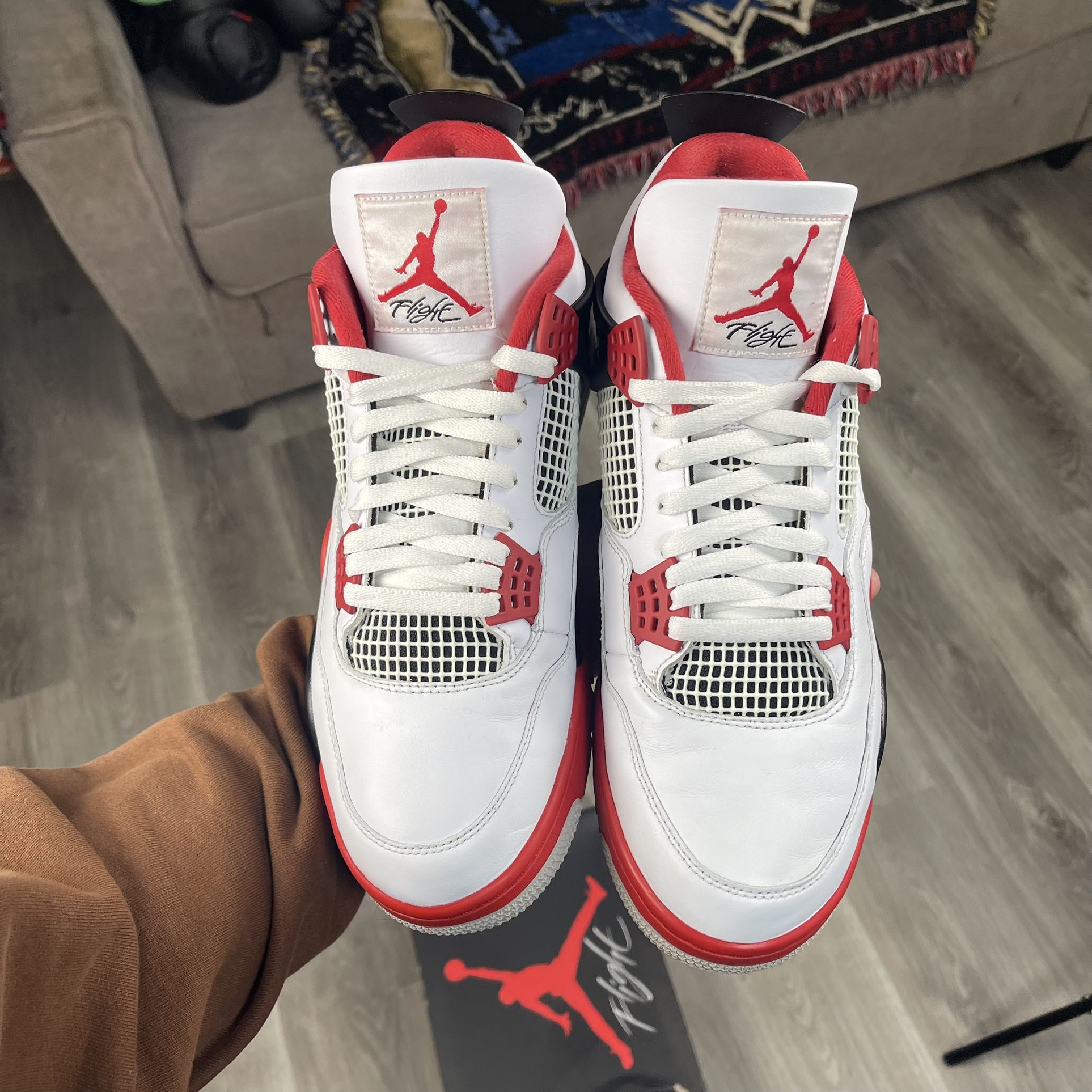 Size 13 Nike Air Jordan Retro Fire Red 2020 DC7770 160 Authentic