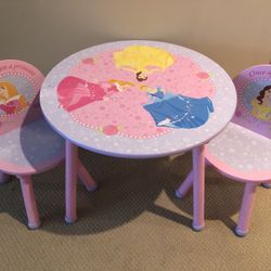 Disney Princess Table And 2 Chairs