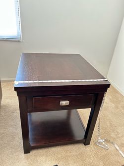 Signature Design by Ashley Drazmine 1 Drawer End Table, Brown