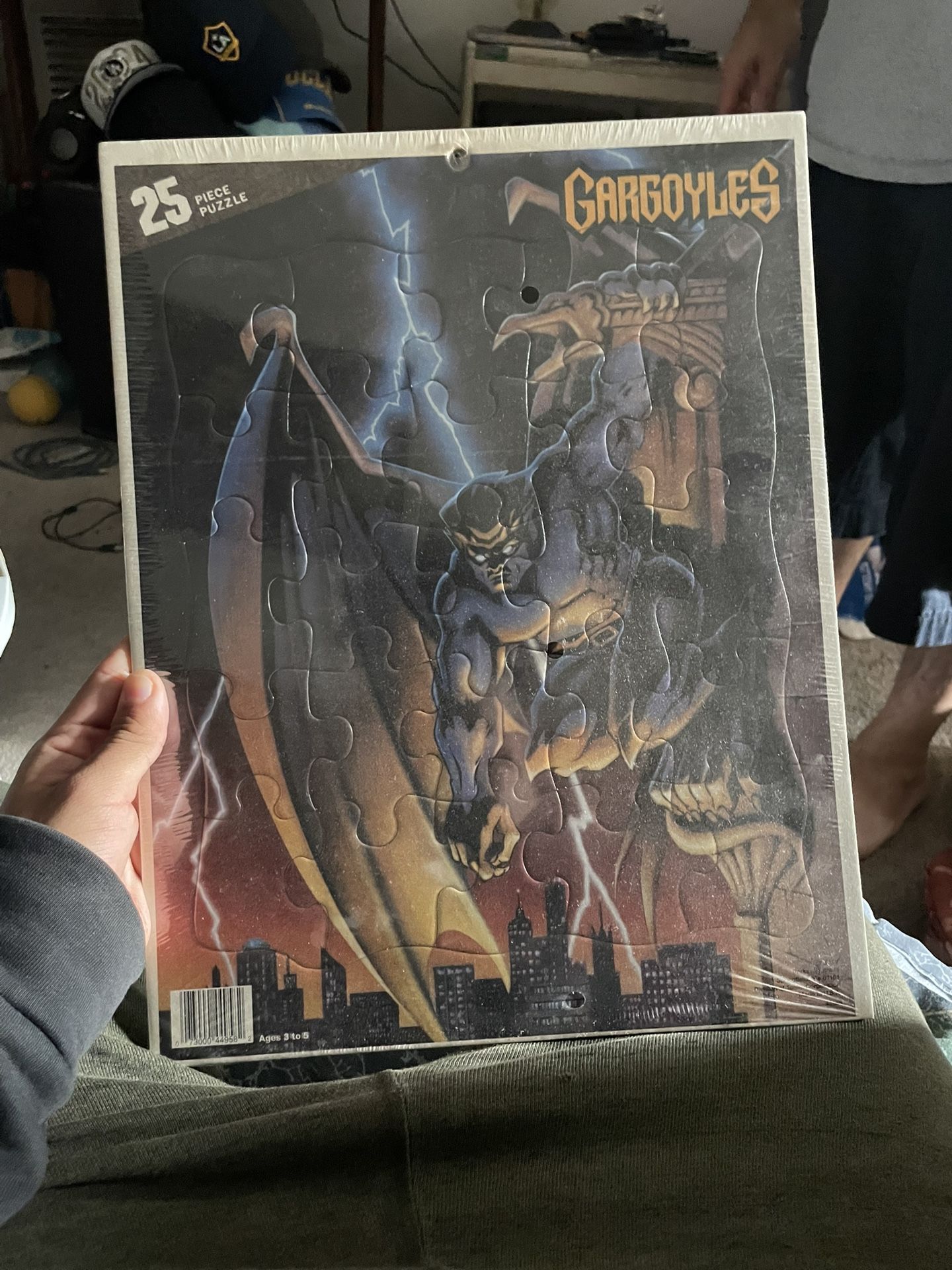 Disney Gargoyles 25 Piece Tray Puzzle